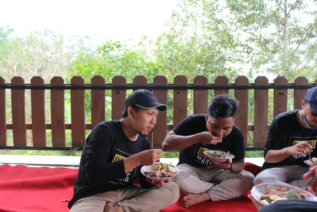 makan kebun buah
