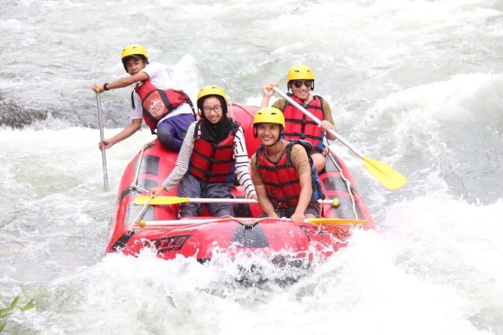 rafting progo seru