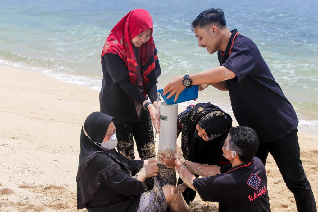 outbound pantai jogja 1