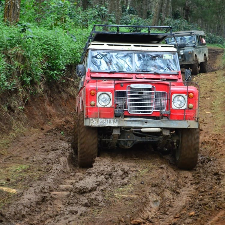 offroad bandung top